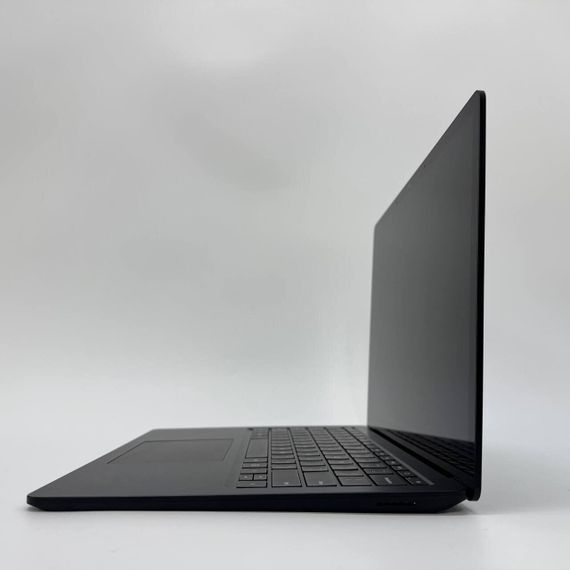 Ультрабук Microsoft Surface Laptop 3 / 13.5" (2256x1504) IPS / Intel Core i5-1035G7 (4 (8) ядра по 1.2 - 3.7 GHz) / 8 GB DDR4 / 256 GB SSD / Intel UHD Graphics / WebCam б/в | Зображення 4