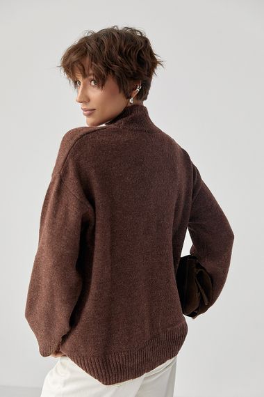 Теплий жіночий светр із широкими рукавами - коричневий цвет, ONE SIZE (є розміри) | Зображення 1