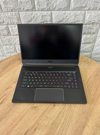 Ноутбук  MSI GS65 Stealth 8SF 15.6" 144Hz i7 8750H 32Gb SSD 512Gb RTX 2070 MaxQ Б/В | Зображення 4