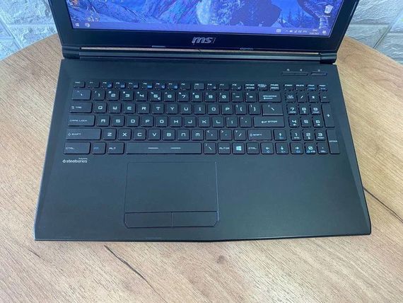 Ноутбук MSI GL62M 7RD 15.6" HD i5 7300HQ 8Gb SSD 240Gb GTX1050-2Gb | Зображення 1