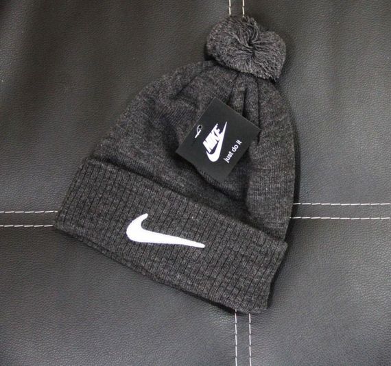 Шапка Nike сіра | Зображення 1