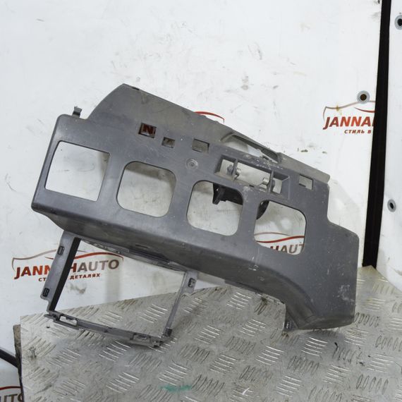 Кріплення протитуманної фари ліве BMW E60 E61 2003-2010 Кріплення туманки птф БМВ е60 51117033697