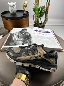 Кроссовки Salomon Tech Amphib 5 Black Sand весна / лето / осень A4034 43 27,5