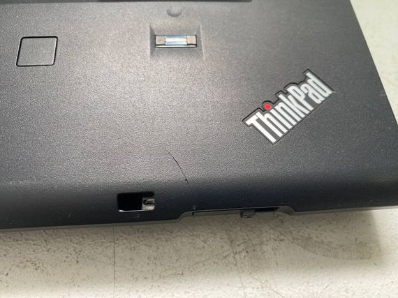 Ноутбук Б-класc Lenovo ThinkPad T530 / 15.6" (1600x900) TN / Intel Core i5-3230M (2 (4) ядра по 2.6 - 3.2 GHz) / 8 GB DDR3 / 128 GB SSD / NVS 5200M, 1 GB / WebCam б/у + Подарок интерактивная зубная щетка Colgate | Зображення 2