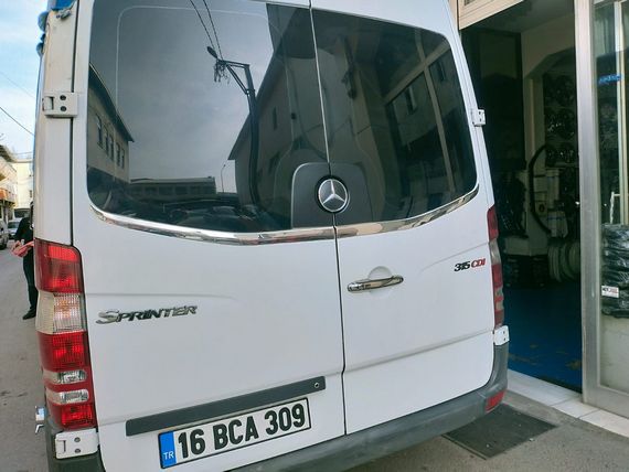 Кромка заднього скла Carmos (2 шт, нерж) для Mercedes Sprinter W906 2006-2018 рр | Зображення 1