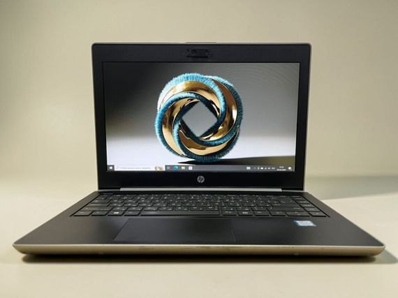 Ультрабук Б-клас HP ProBook 430 G5 / 13.3" (1920x1080) TN / Intel Core i5-8250U (4 (8) ядра по 1.6 - 3.6 GHz) / 4 GB DDR4 / 120 GB SSD / Intel UHD Graphics 620 / WebCam б/в | Зображення 1