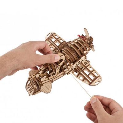 Конструктор Ugears механічний 3D Літак Скажений Шершень (70183) | Зображення 3