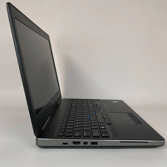 Мобильная рабочая станция Б-класс Dell Precision 7520 / 15.6" (1920x1080) IPS / Intel Core i7-7820HQ (4 (8) ядра по 2.9 - 3.9 GHz) / 16 GB DDR4 / 240 GB SSD / nVidia Quadro M1200, 4 GB GDDR5, 256-bit / WebCam / HDMI б/у + Подарок Беспроводная мышь / USB | Зображення 3