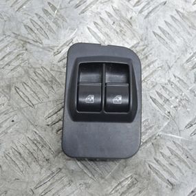 Кнопка склопідйомника передніх лівих дверей Fiat Fiorino 2007-2024 Кнопки склопідйомника Фіат 735518655