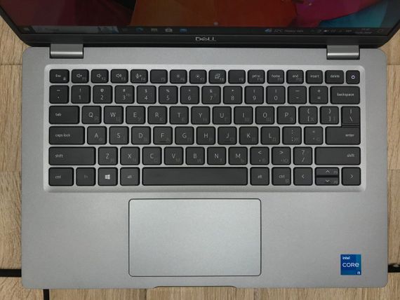 Ультрабук Б-класс Dell Latitude 5420 / 14" (1920x1080) IPS / Intel Core i5-1145G7 (4 (8) ядра по 2.6 - 4.4 GHz) / 8 GB DDR4 / 256 GB SSD / Intel Iris Xe Graphics / WebCam / HDMI / Windows 10 б/у | Зображення 3
