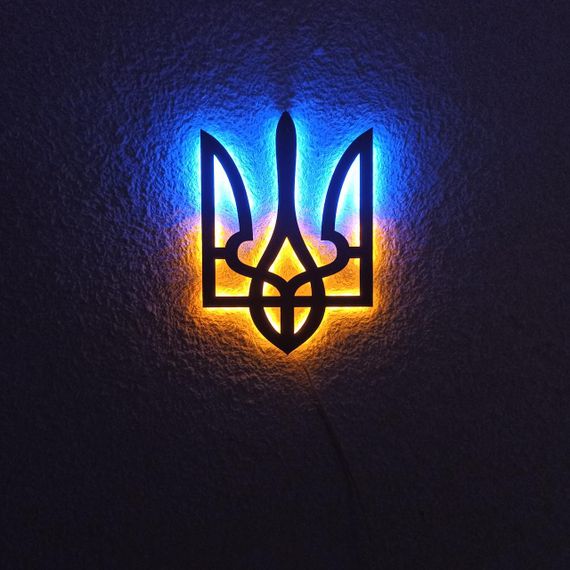 Панно декоративная картина на стену Трезубец классический LED подсветка 210x300 acr-p000079