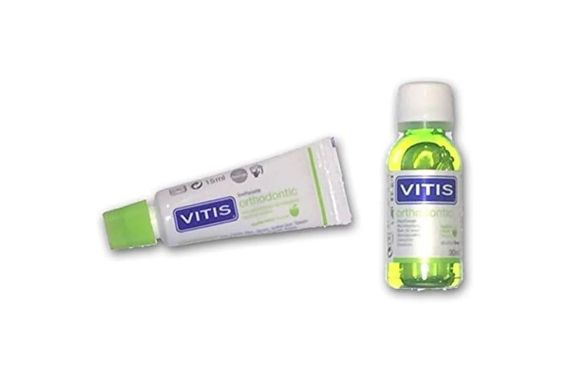 Набір VITIS ORTHODONTIC REGULAR: щітка, паста 15 мл, ополіскувач 30 мл, міжзубна щітка (DENTAID) | Зображення 3