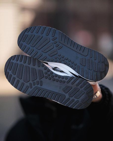 Кросівки чоловічі New Balance White Black | Зображення 6