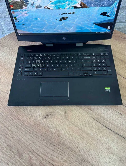 Ноутбук HP Omen 17-cb1070nf 17.3" 144Hz i7 10750H 16Gb SSD 512Gb+HDD RTX 2060 Б/В | Зображення 1