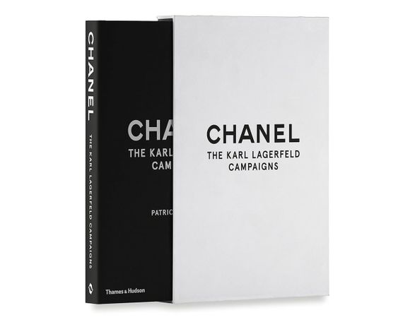 Книга-фотоальбом про моду та стиль, модний дім Шанель Chanel: The Karl Lagerfeld Campaigns. Patrick Mauriès
