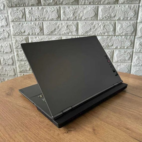 Ноутбук Lenovo Legion Y740 15.6" FHD IPS 144Hz i7 9750H 16Gb SSD 1Tb RTX 2060 Б/В | Зображення 3