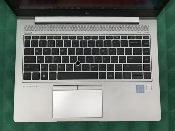 Ультрабук Б-клас HP EliteBook 840 G5 / 14" IPS / Intel Core i5-8350U (4(8) ядра по 1.7-3.6 GHz) / 16GB DDR4 / 256GB SSD M.2 / UHD Graphics 620 / USB 3.1 / HDMI б/у | Зображення 3