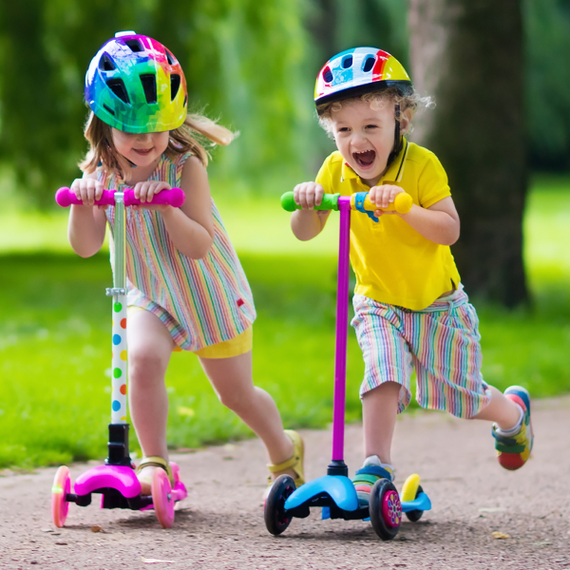 зелений Триколісний самокат з колесами, що світяться | Зображення 1