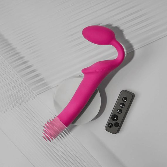 Безремінний страпон з вібрацією Strap-On-Me Vibrating Fuchsia XL, діам. 4,7см, пульт ДК, регульований | Зображення 1