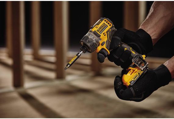 Шуруповерт аккумуляторный бесщеточный 8Нм DeWALT DCF601N | Зображення 3