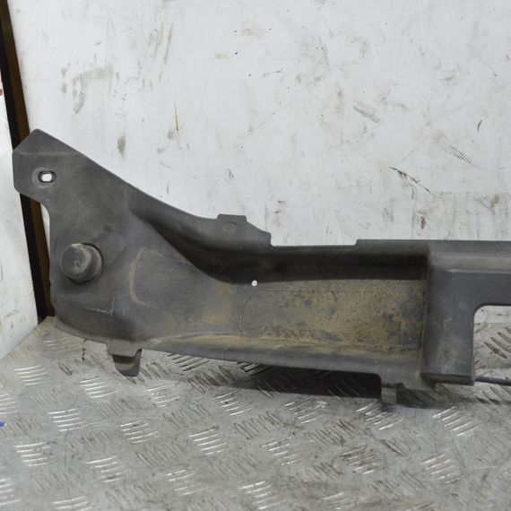 Захист передньої панелі Volvo V50 2004-2012 Захист переднього ременя Вольво в50 30716338 30716339 | Зображення 1