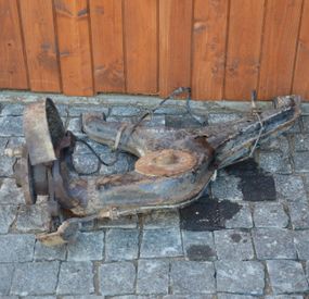 Важіль задній лівий з ABS під диски Volkswagen Transporter T4 1996-2003 Важіль задній лівий Фольксваген т4