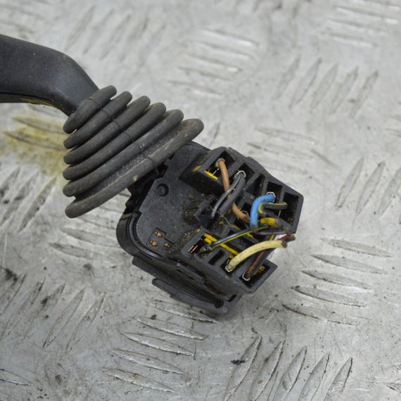 Перемикач двірників правий Opel Astra G Zafira A 1994-2000 Підрульовий перемикач правий Опель 90124931 | Зображення 1