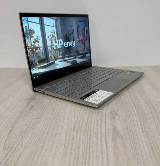 Ноутбукo HP Envy 13-aq1013dx 4K Touch i7 1065G7 8 GB SSD 512GB Iris Plus  Б/В | Зображення 2