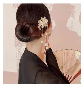 Металева китайська паличка для волосся "Конвалія" з підвіскою 17 см