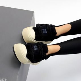 Спортивные замшевые черные зимние автоледи на липучке 41