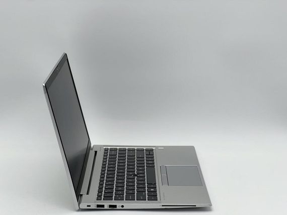 Ультрабук Б-клас HP EliteBook 840 G8 / 14" (1920x1080) IPS / Intel Core i5-1145G7 (4 (8) ядра по 2.6 - 4.4 GHz) / 16 GB DDR4 / 480 GB SSD / Intel Iris Xe Graphics / WebCam б/в | Зображення 2