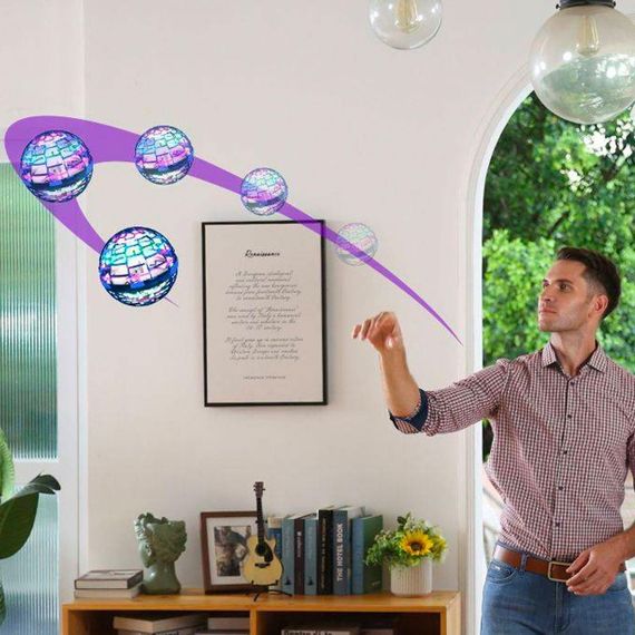 Летающий светящийся шар FLYING SPINNER, с USB, Синий / Игрушка бумеранг с подсветкой / Летающий мячик | Зображення 1