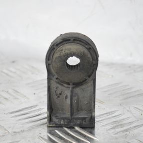 Кронштейн радіатора Fiat Doblo 2000-2010 Опора подушка радіатора Фіат Добло 809061000