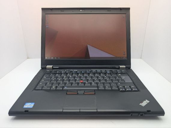 Ноутбук Lenovo ThinkPad T420 / 14" (1600x900) TN / Intel Core i5-2520M (2 (4) ядра по 2.5 - 3.2 GHz) / 8 GB DDR3 / 320 GB HDD / Intel HD Graphics 3000 / WebCam / DVD-ROM б/у | Зображення 1