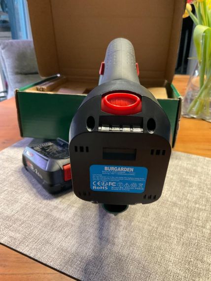 Акумулятор BURGARDEN 18V 3.0Ah Li-ion для електроінструментів Bosch PSB, PSR, PSM, PST, Uneo Maxx 3000mAhАккумулятор BURGARDEN 18V | Зображення 9