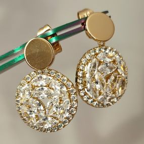 Сережки медицинское золото, розмір 24/16 мм, вага 5,4гр белые фианиты