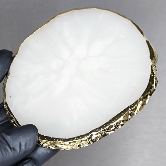 Кругла палітра для замісу гель-лаків (молочна) 9см