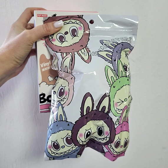 М'яка іграшка брелок Лабубу 18×9 см, популярна аніме-фігурка Labubu Pop Mart | Зображення 9