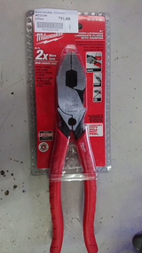 Плоскогубці Milwaukee 48226100