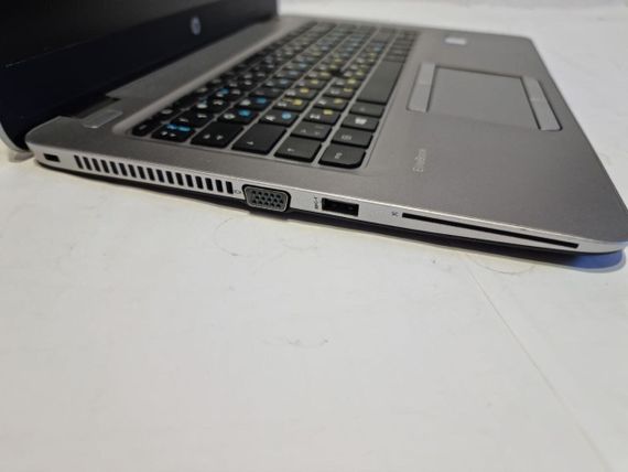 Ультрабук Б-клас HP EliteBook 840 G3 / 14" (1366x768) TN / Intel Core i5-6300U (2 (4) ядра по 2.4 - 3.0 GHz) / 8 GB DDR4 / 128 GB SSD / Intel HD Graphics 520 / WebCam б/в | Зображення 3