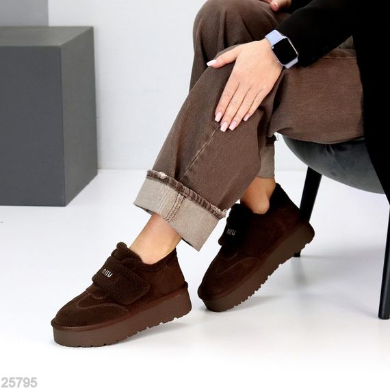 Молодежные шоколадные угги автоледи натуралки с мехом тедди на липучке 39