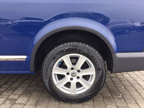 Молдинги на дверь (нерж, Хром) 1 дверь, линная, Carmos - Турецкая сталь для Volkswagen T6 2015-2024, | Зображення 3