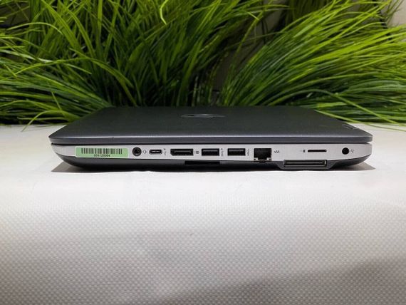 Ноутбук HP Probook 640 G3 / 14" (1920x1080) TN / Intel Core i3-7100U (2 (4) ядра по 2.4 GHz) / 16 GB DDR4 / 240 GB SSD / Intel HD Graphics 620 / WebCam / 3G б/у | Зображення 2