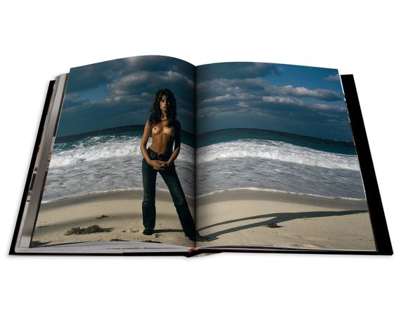 Книга фотоальбоми відомих фотографів Франсіс Джакобетті Giacobetti. Jerome Neutres книги про ню фотографів | Зображення 2