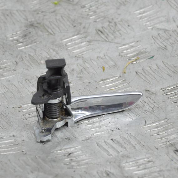 Ручка права Mazda 5 CR 2005-2010 Ручка дверей внутрішня передніх правих дверей Мазда 5 9G30 | Зображення 1