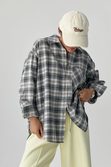 Вільна сорочка в клітинку з накладною кишенею - сірий цвет, M (є розміри)