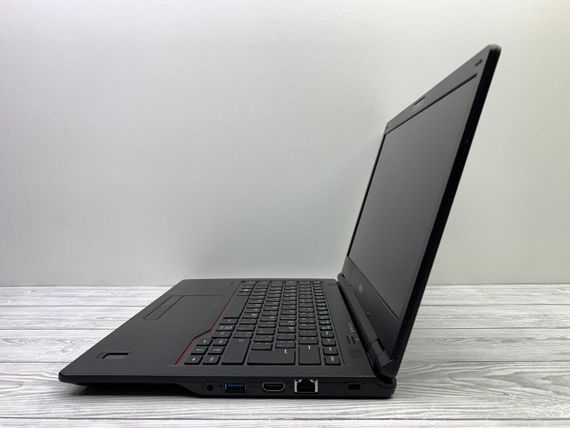 Ноутбук Fujitsu LifeBook E449 / 14" (1920x1080) TN / Intel Core i3-8130U (2 (4) ядра по 2.2 - 3.4 GHz) / 16 GB DDR4 / 240 GB SSD / Intel UHD Graphics 620 / WebCam б/у | Зображення 4