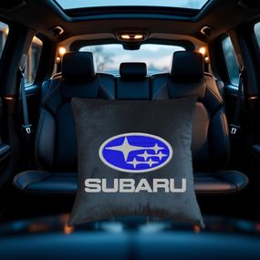 Авто Подушка c вишивкою логотипу марки субару subaru чорний автомобілісту 02223