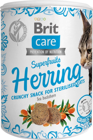 Ласощі для стерилізованих котів Brit Care Cat Snack Superfruits Herring, оселедець і обліпиха 100г