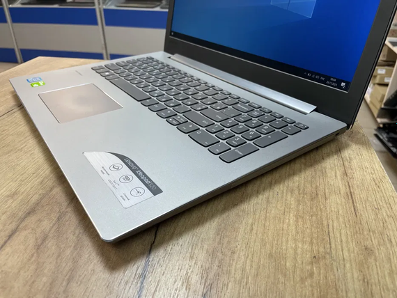 Ноутбук Lenovo 510-15IKB 15.6 IPS FHD core i5 7200U/8gb/1tb/nvidia 940MX-2gb | Зображення 1